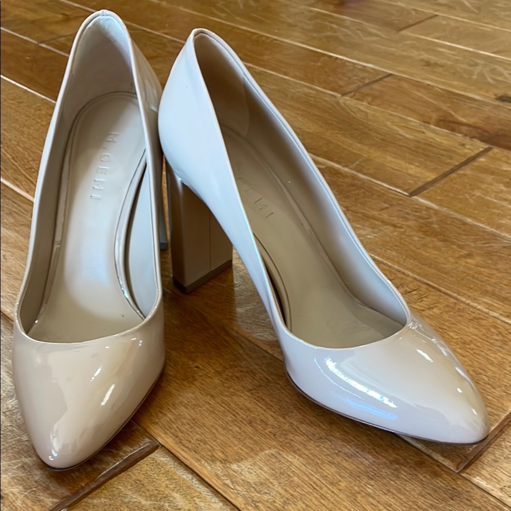 M. Gemi Cream High Heeled Pumps